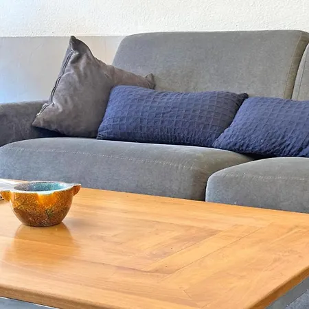 Coteaux Du Preconil *